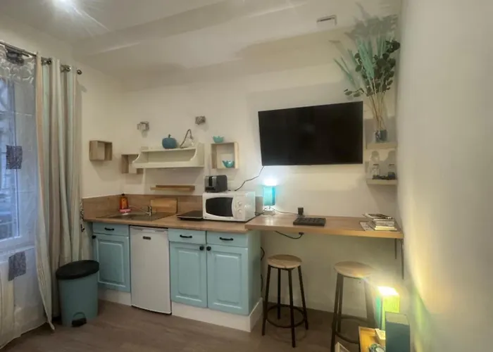 La Douce Escapade روان